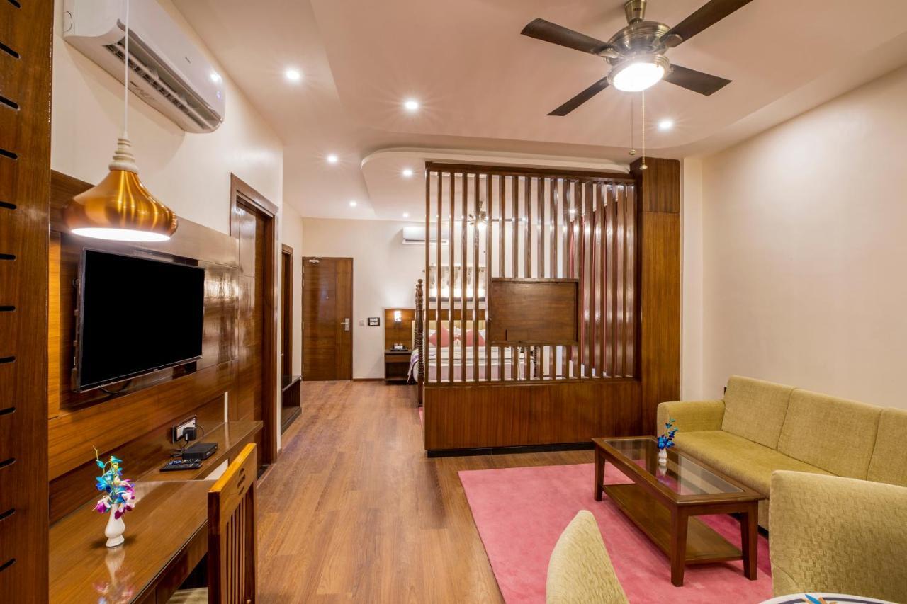 Regenta Inn On The Ganges Rishīkesh Exterior foto